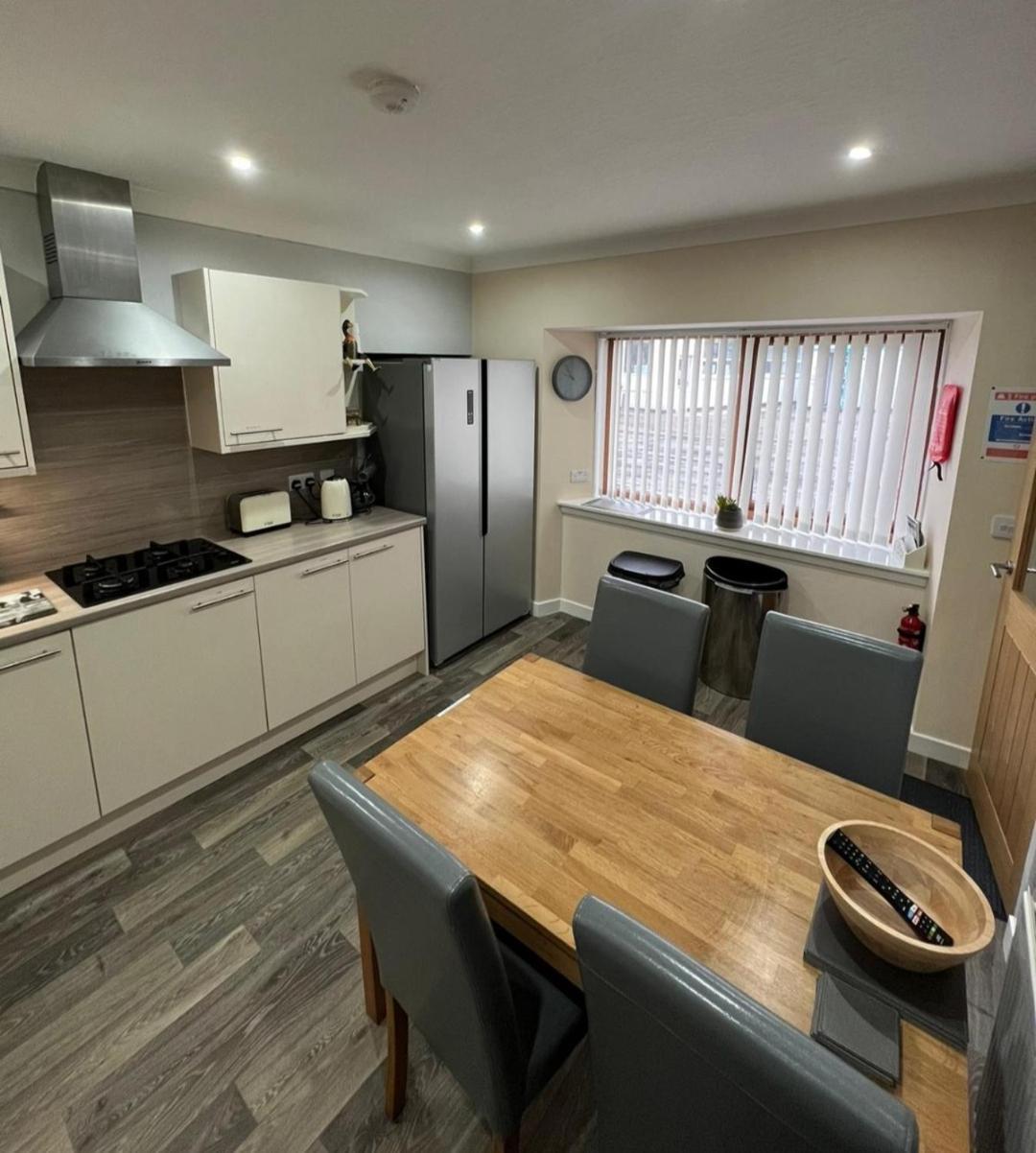 5 Riverside Place Thurso. 2 Bed, 2 Bathrooms. מראה חיצוני תמונה