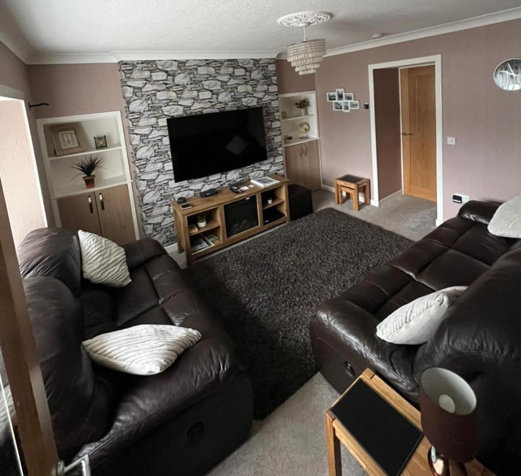 5 Riverside Place Thurso. 2 Bed, 2 Bathrooms. מראה חיצוני תמונה