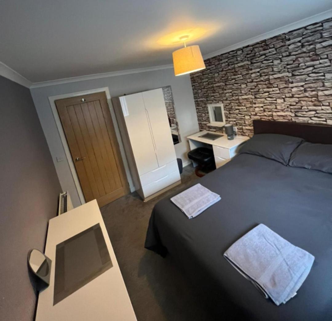 5 Riverside Place Thurso. 2 Bed, 2 Bathrooms. מראה חיצוני תמונה