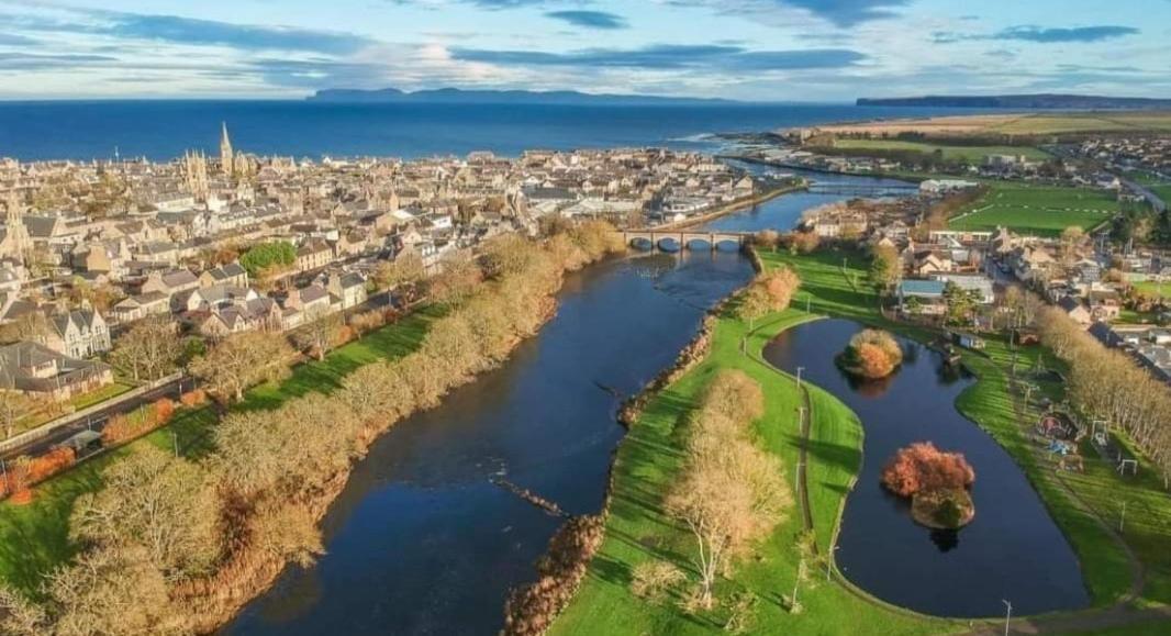 5 Riverside Place Thurso. 2 Bed, 2 Bathrooms. מראה חיצוני תמונה